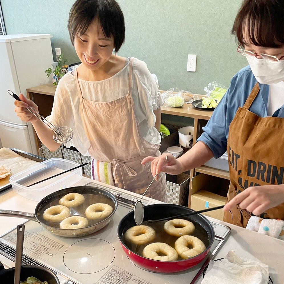 奄美大島の生徒さんのパン教室kafuu breadのレッスンの様子