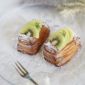 キウイのデニッシュ（27層）